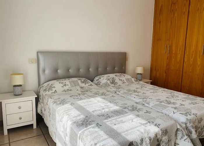 アパート Res Benimar *